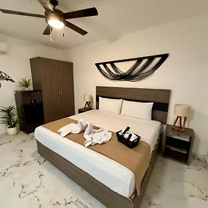 Casa Tortuga 5th Ave ***** Playa del Carmen